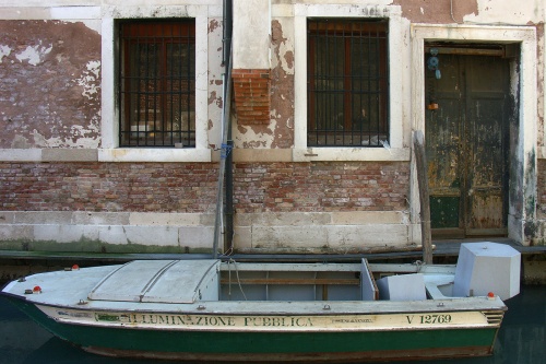 Barque pubblica